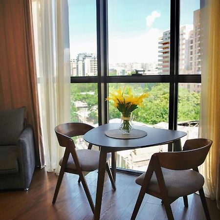 City Center Appartment At Buzand St. Yerevan Ngoại thất bức ảnh